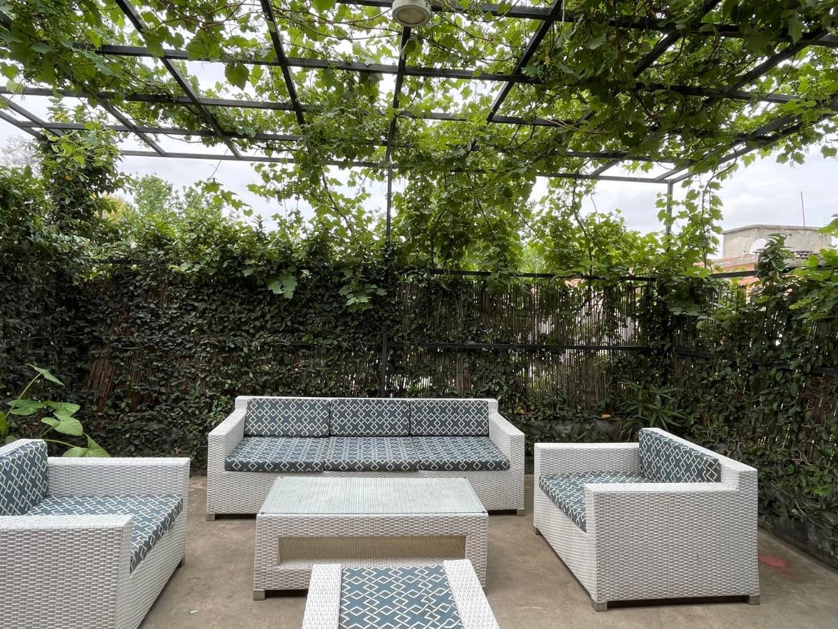 Riviera Courtyard Guest House 이슬라마바드 외부 사진
